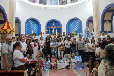 Editar 30 dia com Maria - Santa Missa e Coroação - Romeiros Devotos da Comunidade de Celso Bueno, Buritis e Gonçalves