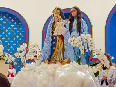 Editar 30 dia com Maria - Santa Missa e Coroação - Romeiros Devotos da Comunidade de Celso Bueno, Buritis e Gonçalves