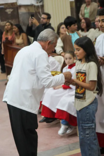 Editar 30 dia com Maria - Santa Missa e Coroação - Romeiros Devotos da Comunidade de Celso Bueno, Buritis e Gonçalves