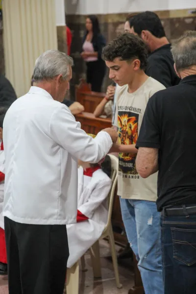 Editar 30 dia com Maria - Santa Missa e Coroação - Romeiros Devotos da Comunidade de Celso Bueno, Buritis e Gonçalves
