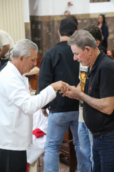 Editar 30 dia com Maria - Santa Missa e Coroação - Romeiros Devotos da Comunidade de Celso Bueno, Buritis e Gonçalves