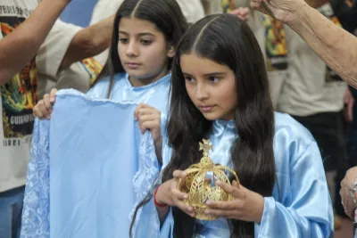 Editar 30 dia com Maria - Santa Missa e Coroação - Romeiros Devotos da Comunidade de Celso Bueno, Buritis e Gonçalves