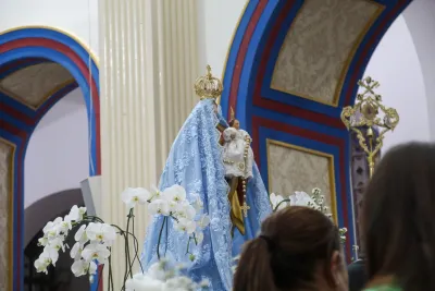 Editar 30 dia com Maria - Santa Missa e Coroação - Romeiros Devotos da Comunidade de Celso Bueno, Buritis e Gonçalves