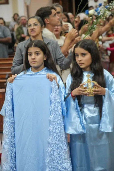 Editar 30 dia com Maria - Santa Missa e Coroação - Romeiros Devotos da Comunidade de Celso Bueno, Buritis e Gonçalves