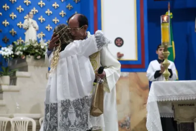 Editar 30 dia com Maria - Santa Missa e Coroação - Romeiros Devotos da Comunidade de Celso Bueno, Buritis e Gonçalves