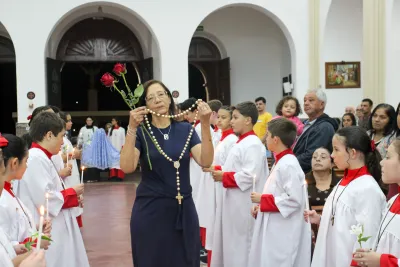 Editar 30 dia com Maria - Santa Missa e Coroação - Romeiros Devotos da Paróquia São José (Uberlândia)