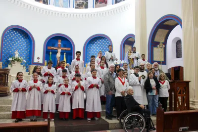 Editar 30 dia com Maria - Santa Missa e Coroação - Romeiros Devotos da Paróquia São José (Uberlândia)