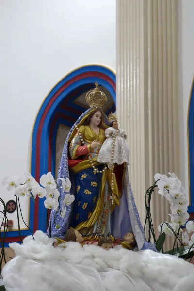 Editar 30 dia com Maria - Santa Missa e Coroação - Romeiros Devotos da Paróquia São José (Uberlândia)
