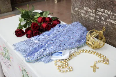 Editar 30 dia com Maria - Santa Missa e Coroação - Romeiros Devotos da Paróquia São José (Uberlândia)
