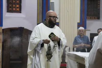 Editar 30 dia com Maria - Santa Missa e Coroação - Romeiros Devotos da Paróquia São José (Uberlândia)