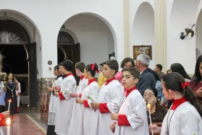Editar 30 dia com Maria - Santa Missa e Coroação - Romeiros Devotos da Paróquia São José (Uberlândia)