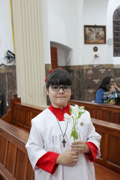Editar 30 dia com Maria - Santa Missa e Coroação - Romeiros Devotos da Paróquia São José (Uberlândia)