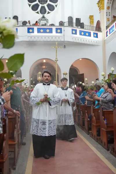 Encerramento da Novena: Dia de Ação de Graças com oferta de flores à Nossa Senhora da Abadia - 14 de Agosto