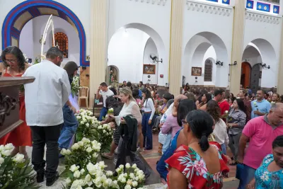 Encerramento da Novena: Dia de Ação de Graças com oferta de flores à Nossa Senhora da Abadia - 14 de Agosto