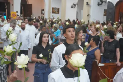 Encerramento da Novena: Dia de Ação de Graças com oferta de flores à Nossa Senhora da Abadia - 14 de Agosto