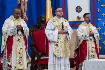 Encerramento da Novena: Dia de Ação de Graças com oferta de flores à Nossa Senhora da Abadia - 14 de Agosto