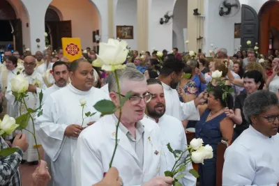 Encerramento da Novena: Dia de Ação de Graças com oferta de flores à Nossa Senhora da Abadia - 14 de Agosto