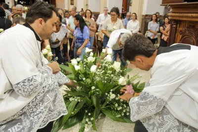 Encerramento da Novena: Dia de Ação de Graças com oferta de flores à Nossa Senhora da Abadia - 14 de Agosto