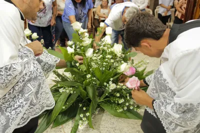 Encerramento da Novena: Dia de Ação de Graças com oferta de flores à Nossa Senhora da Abadia - 14 de Agosto