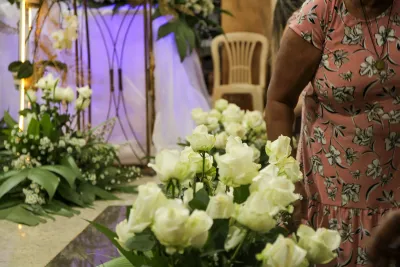 Encerramento da Novena: Dia de Ação de Graças com oferta de flores à Nossa Senhora da Abadia - 14 de Agosto
