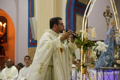 Oitavo dia da Novena: Consagração e Renovação da Consagração a Nossa Senhora da Abadia - 13 de Agosto