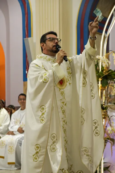 Oitavo dia da Novena: Consagração e Renovação da Consagração a Nossa Senhora da Abadia - 13 de Agosto