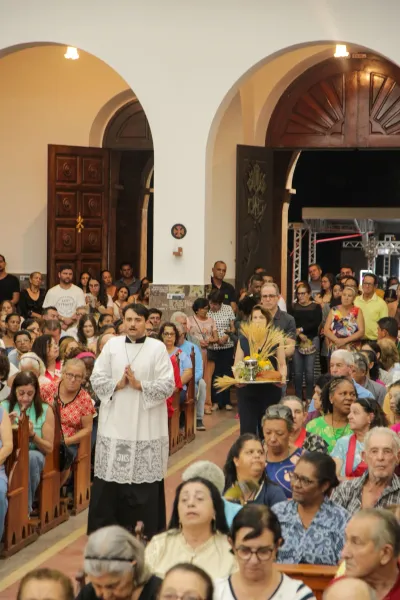 Oitavo dia da Novena: Consagração e Renovação da Consagração a Nossa Senhora da Abadia - 13 de Agosto