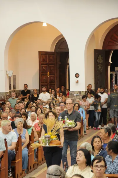 Oitavo dia da Novena: Consagração e Renovação da Consagração a Nossa Senhora da Abadia - 13 de Agosto