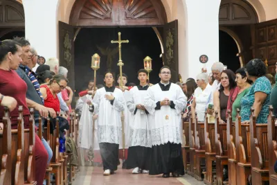 Primeiro dia da Novena: Missa com Bênção do Santíssimo Sacramento aos Romeiros - 6 de Agosto