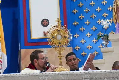 Primeiro dia da Novena: Missa com Bênção do Santíssimo Sacramento aos Romeiros - 6 de Agosto