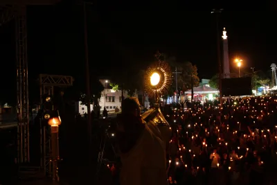 Quarto dia da Novena: Benção e Noite das Velas (campal) Pe. Fabiano Roberto - 9 de Agosto