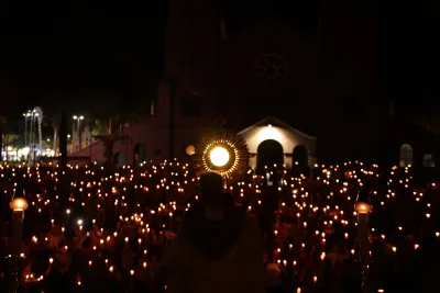 Quarto dia da Novena: Benção e Noite das Velas (campal) Pe. Fabiano Roberto - 9 de Agosto