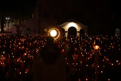 Quarto dia da Novena: Benção e Noite das Velas (campal) Pe. Fabiano Roberto - 9 de Agosto