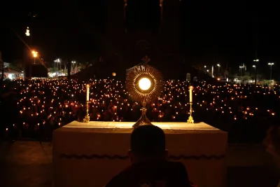 Quarto dia da Novena: Benção e Noite das Velas (campal) Pe. Fabiano Roberto - 9 de Agosto