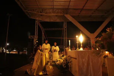Quarto dia da Novena: Benção e Noite das Velas (campal) Pe. Fabiano Roberto - 9 de Agosto