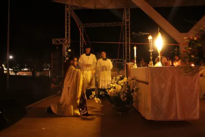 Quarto dia da Novena: Benção e Noite das Velas (campal) Pe. Fabiano Roberto - 9 de Agosto