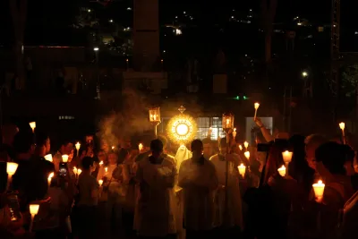 Quarto dia da Novena: Benção e Noite das Velas (campal) Pe. Fabiano Roberto - 9 de Agosto