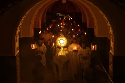 Quarto dia da Novena: Benção e Noite das Velas (campal) Pe. Fabiano Roberto - 9 de Agosto