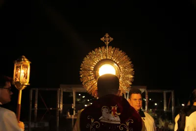 Quarto dia da Novena: Benção e Noite das Velas (campal) Pe. Fabiano Roberto - 9 de Agosto