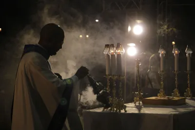 Quarto dia da Novena: Benção e Noite das Velas (campal) Pe. Fabiano Roberto - 9 de Agosto