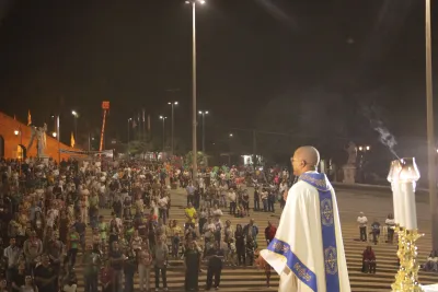 Quarto dia da Novena: Benção e Noite das Velas (campal) Pe. Fabiano Roberto - 9 de Agosto