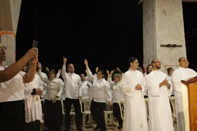 Quarto dia da Novena: Benção e Noite das Velas (campal) Pe. Fabiano Roberto - 9 de Agosto