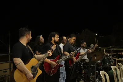 Quarto dia da Novena: Benção e Noite das Velas (campal) Pe. Fabiano Roberto - 9 de Agosto