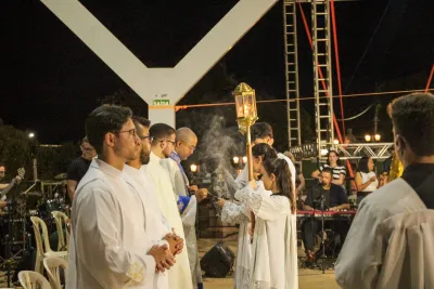 Quarto dia da Novena: Benção e Noite das Velas (campal) Pe. Fabiano Roberto - 9 de Agosto