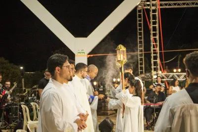 Quarto dia da Novena: Benção e Noite das Velas (campal) Pe. Fabiano Roberto - 9 de Agosto