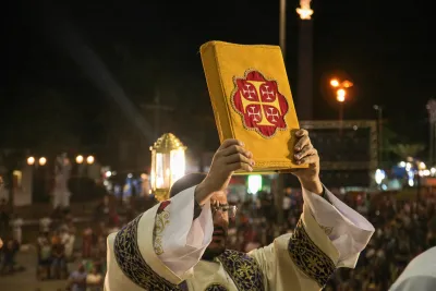 Quarto dia da Novena: Benção e Noite das Velas (campal) Pe. Fabiano Roberto - 9 de Agosto