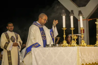 Quarto dia da Novena: Benção e Noite das Velas (campal) Pe. Fabiano Roberto - 9 de Agosto