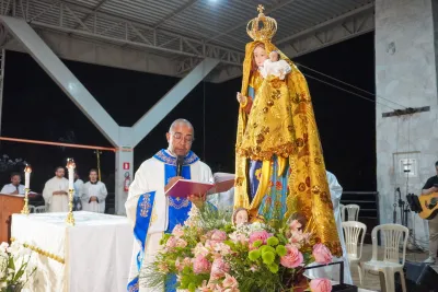 Quarto dia da Novena: Benção e Noite das Velas (campal) Pe. Fabiano Roberto - 9 de Agosto
