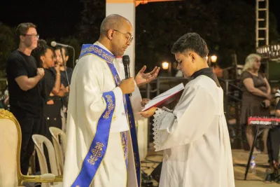 Quarto dia da Novena: Benção e Noite das Velas (campal) Pe. Fabiano Roberto - 9 de Agosto