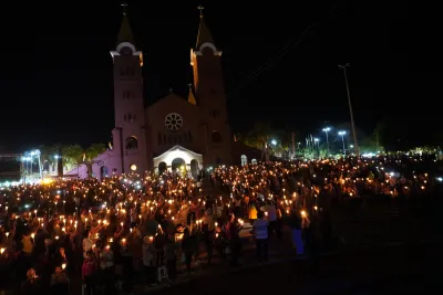 Quarto dia da Novena: Benção e Noite das Velas (campal) Pe. Fabiano Roberto - 9 de Agosto